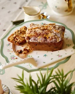 Carolyn Donnelly Eclectic Cake Slice