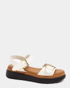 Flatform Buckle Sandal