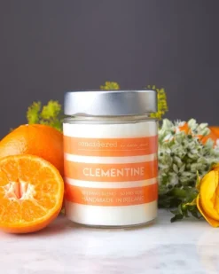 Helen James Considered Clementine Fruit Candle