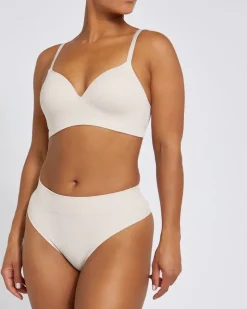 Seamless Non-Wired Bra