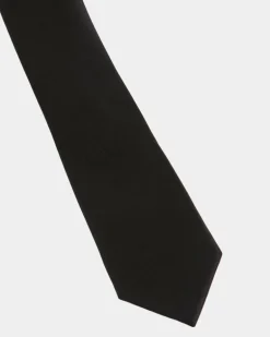 Slim Black Tie